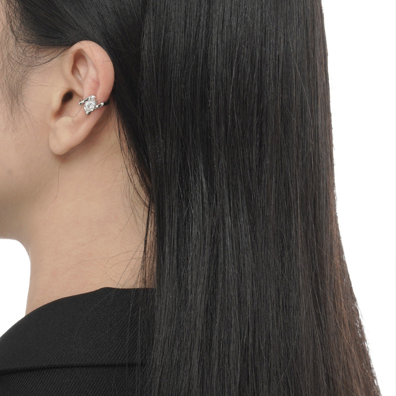 Solitaire CZ Ear Cuff E1150, 1 Piece