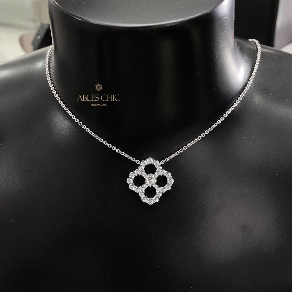 Celtic Clover Iconic Necklace P0754