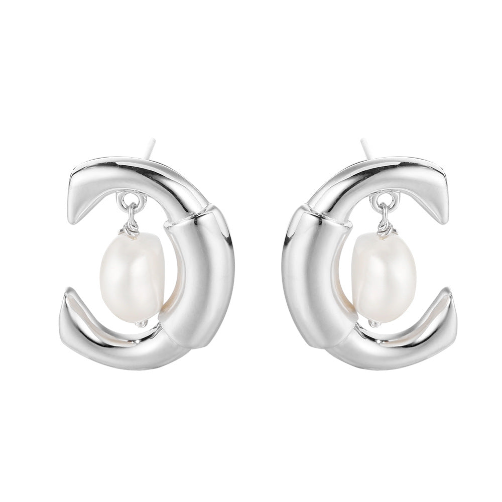 Irregular C Pearl Ear Studs E1209