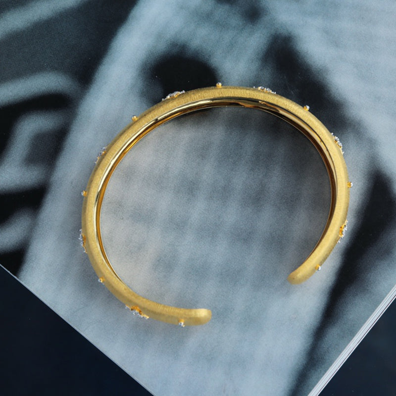 Silky Element Clovers Bracelet 6037