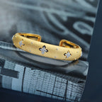 Silky Element Clovers Bracelet 6037