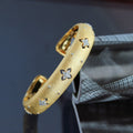 Silky Element Clovers Bracelet 6037