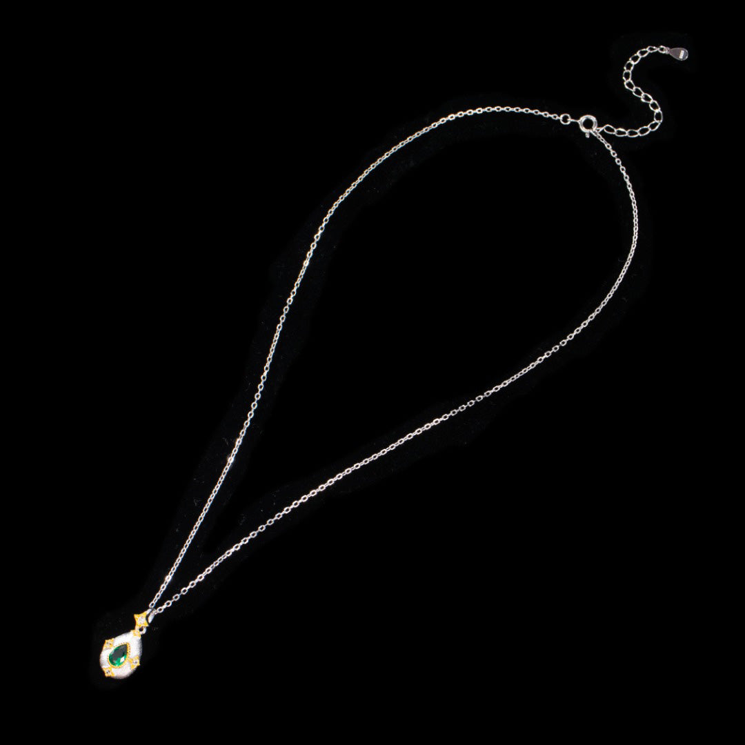 Silky Star Necklace 6160