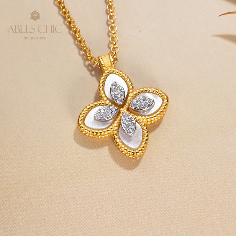 Shell Clover Necklace 6167