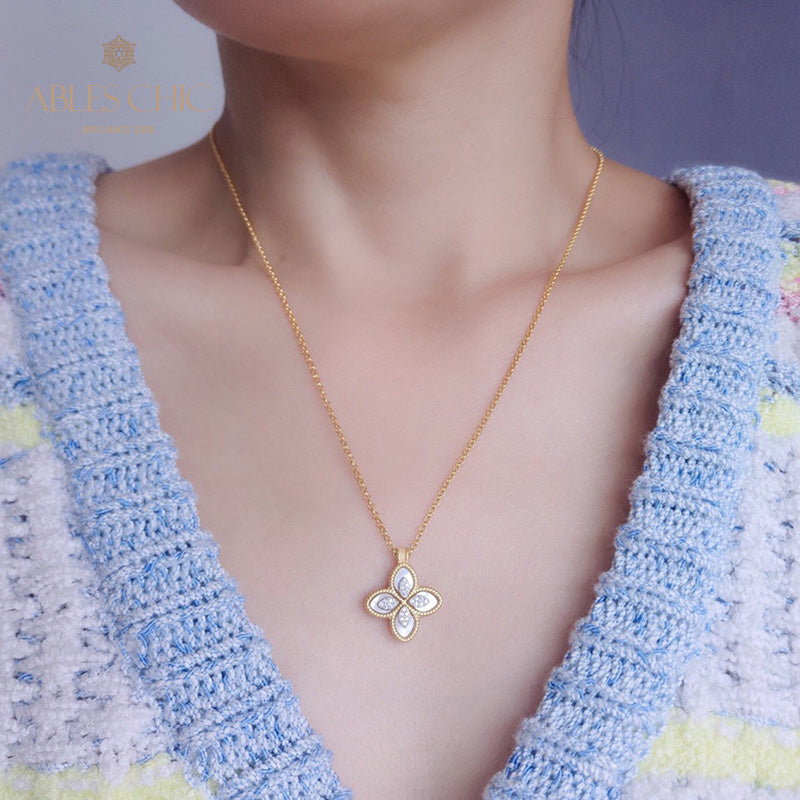 Shell Clover Necklace 6167