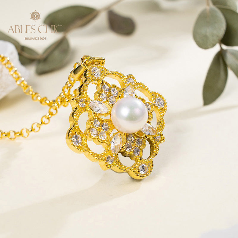 Akoya Pearl Clover Necklace 6186