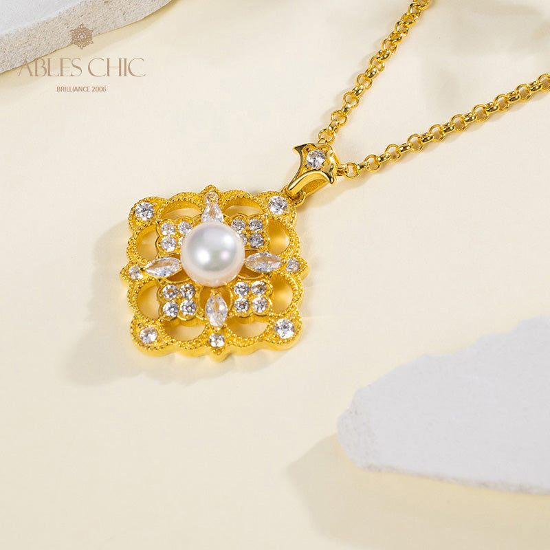 Akoya Pearl Clover Necklace 6186