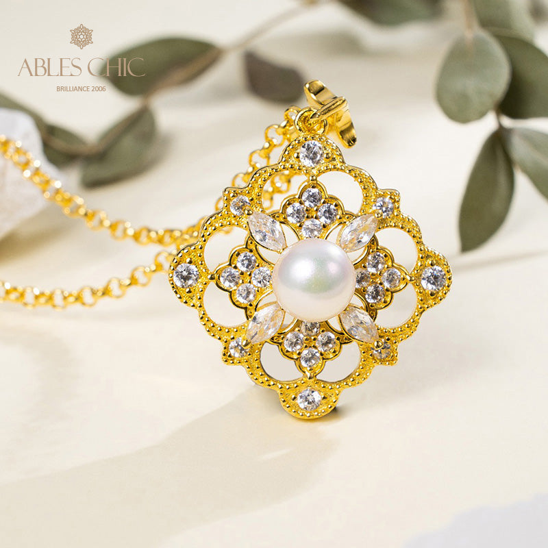 Akoya Pearl Clover Necklace 6186