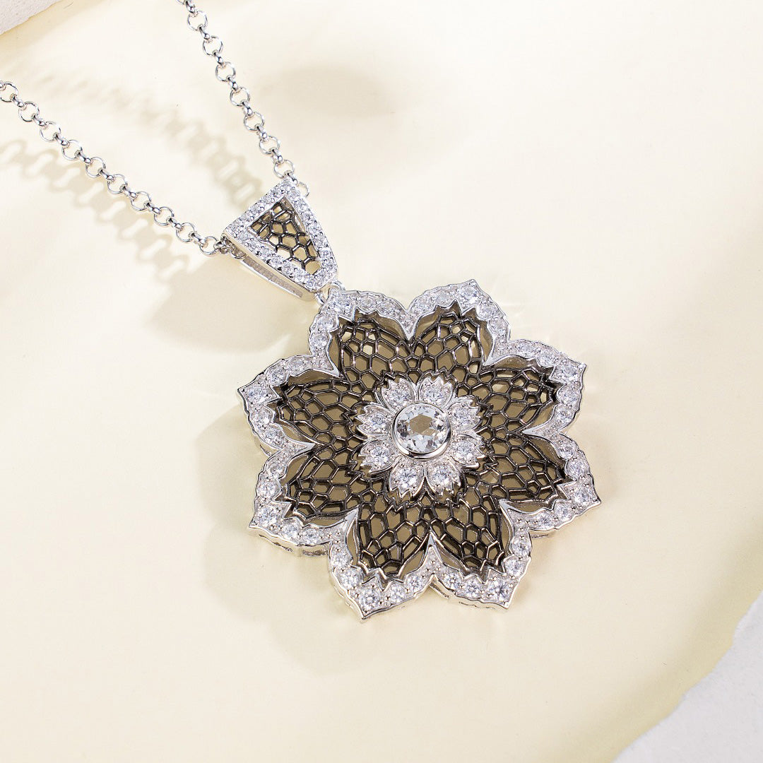 Airy Flower Necklace 6190