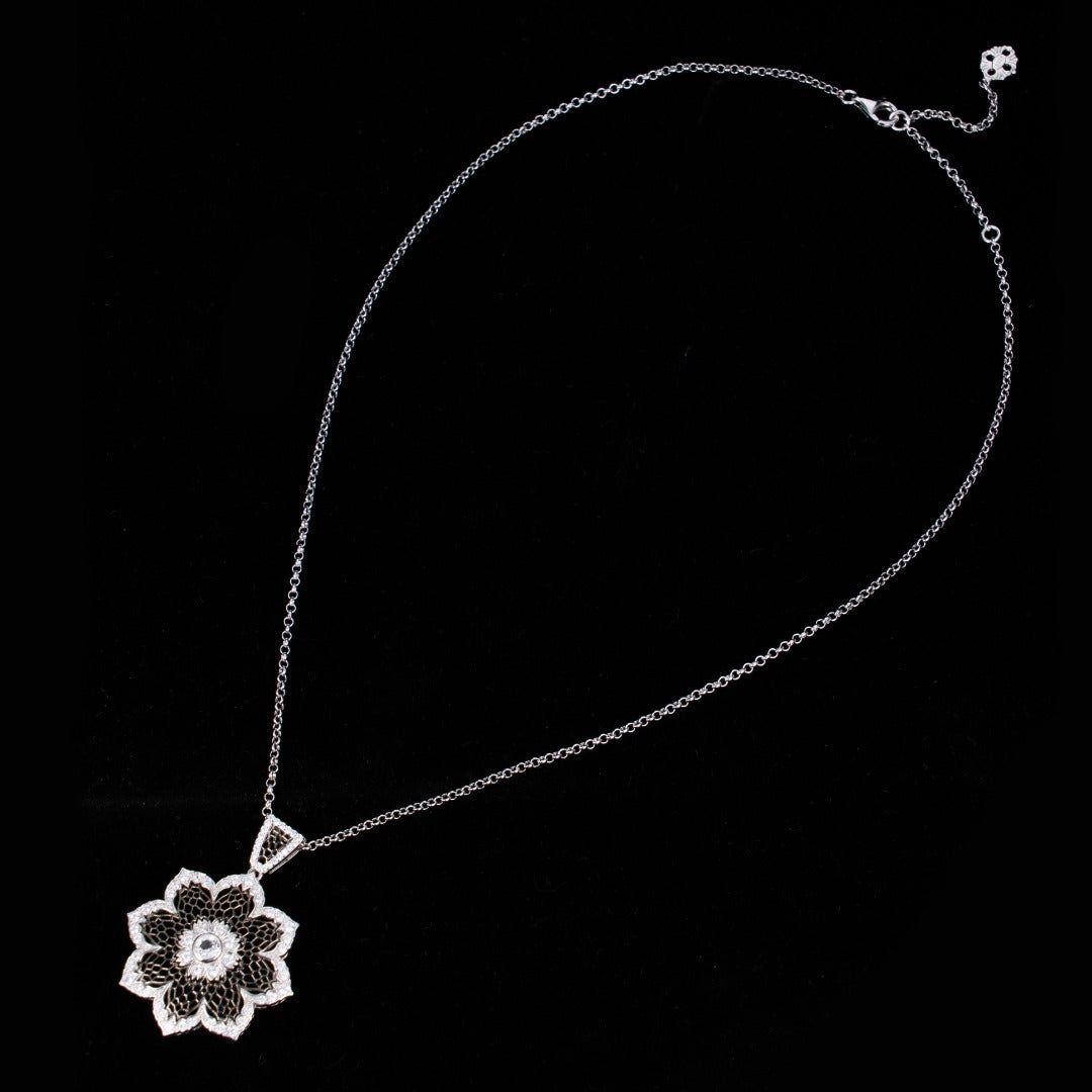Airy Flower Necklace 6190