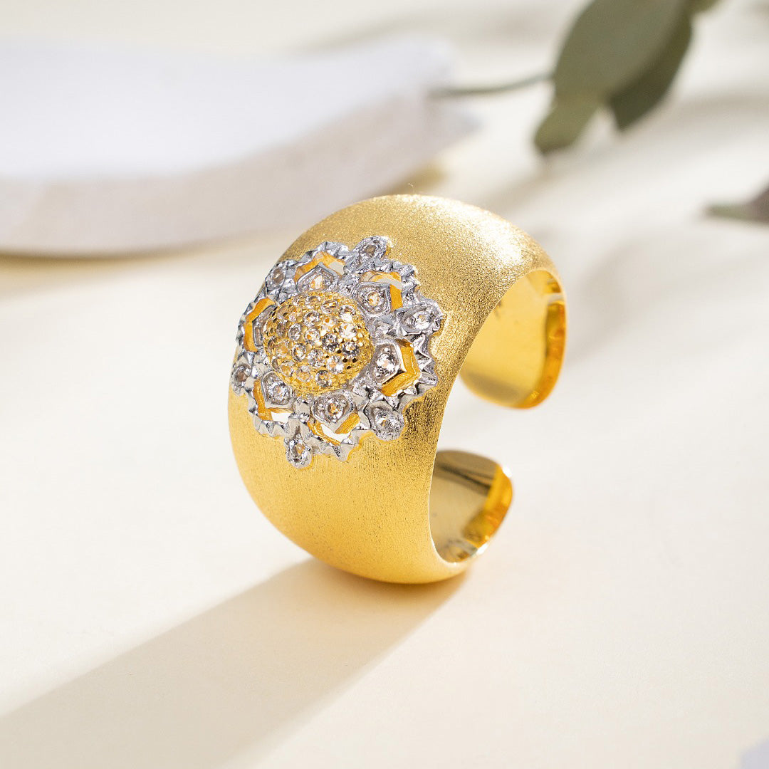 Topaz Floral Silky Ring 6191