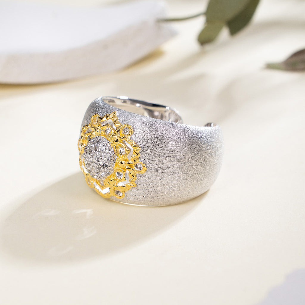 Topaz Floral Silky Ring 6191