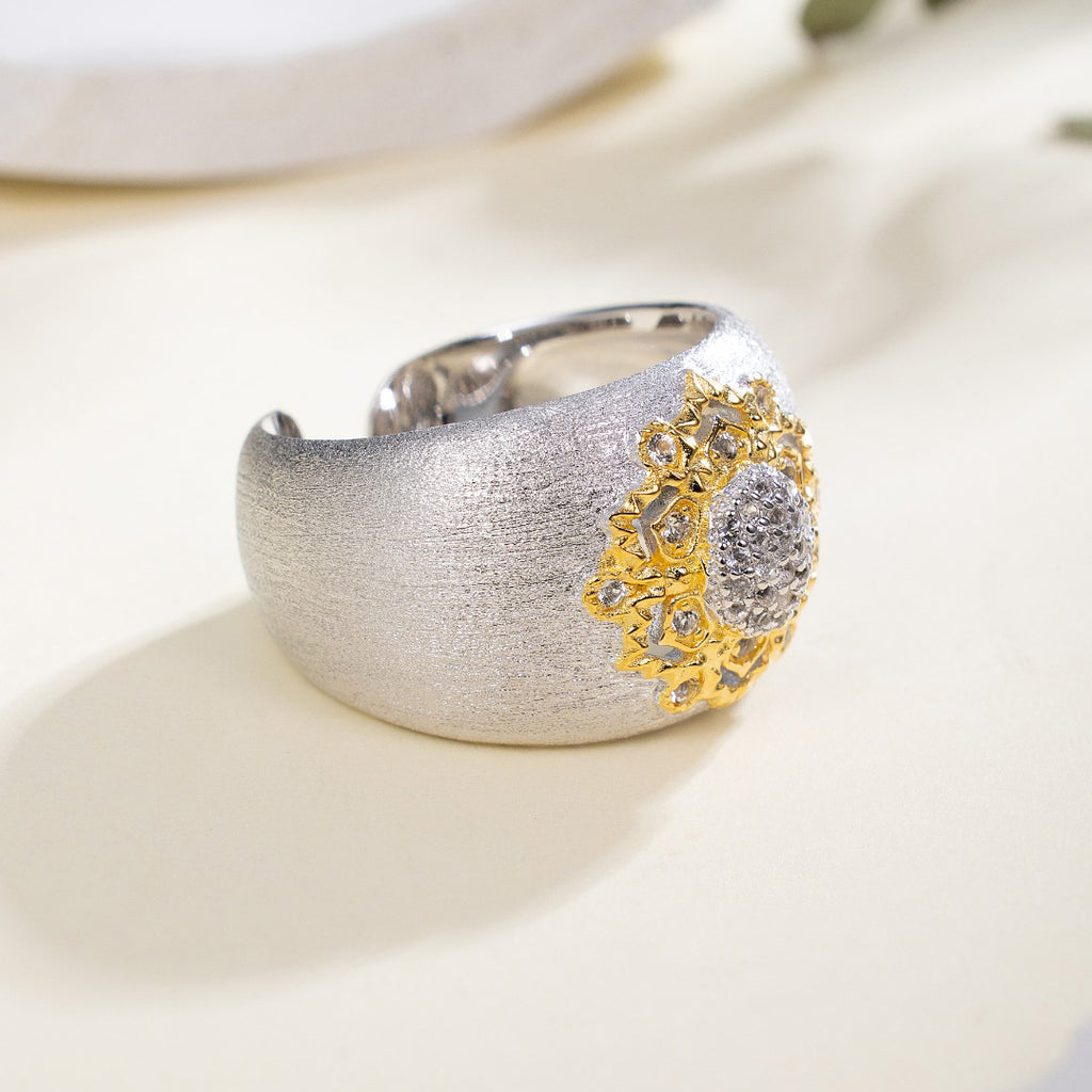 Topaz Floral Silky Ring 6191