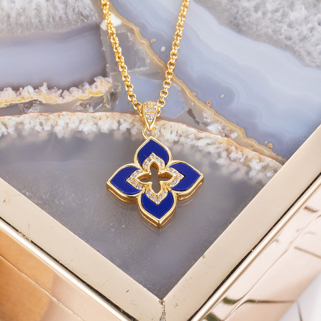 Blue Clover Starry Necklace 6204