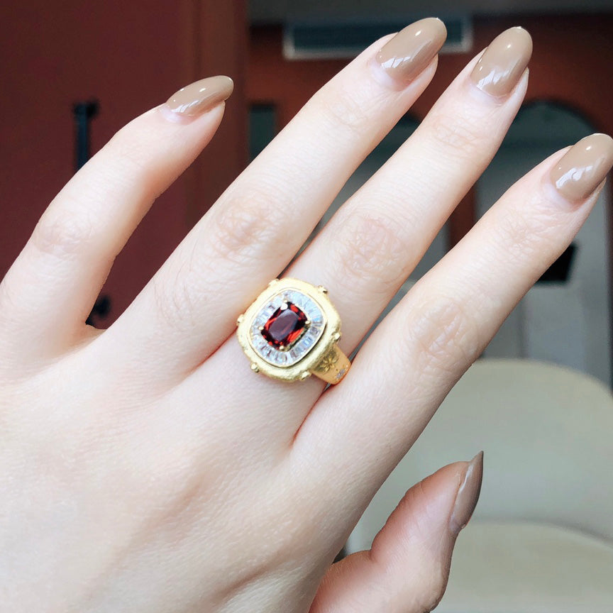 Silky Element Topaz Ring 6230