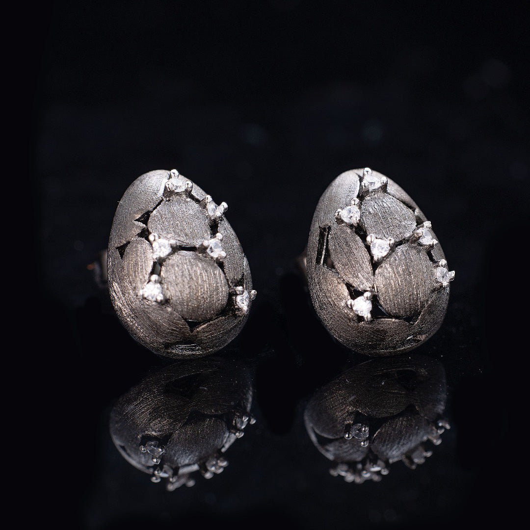 Brushed Egg Earrings 6238