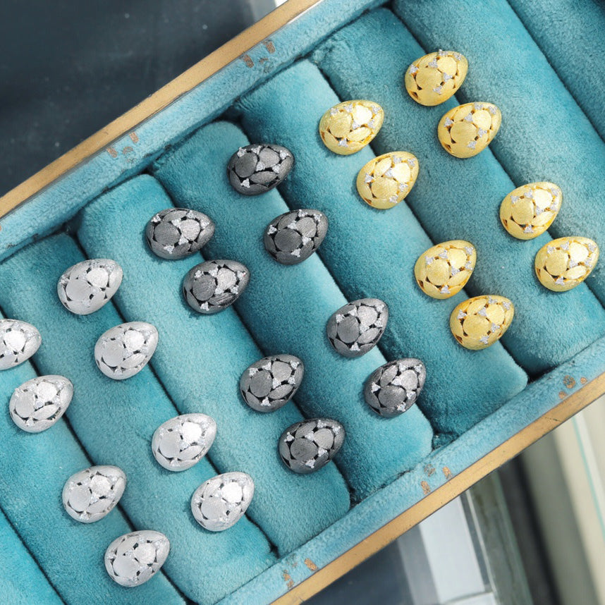 Brushed Egg Earrings 6238