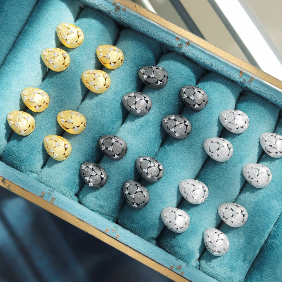 Brushed Egg Earrings 6238