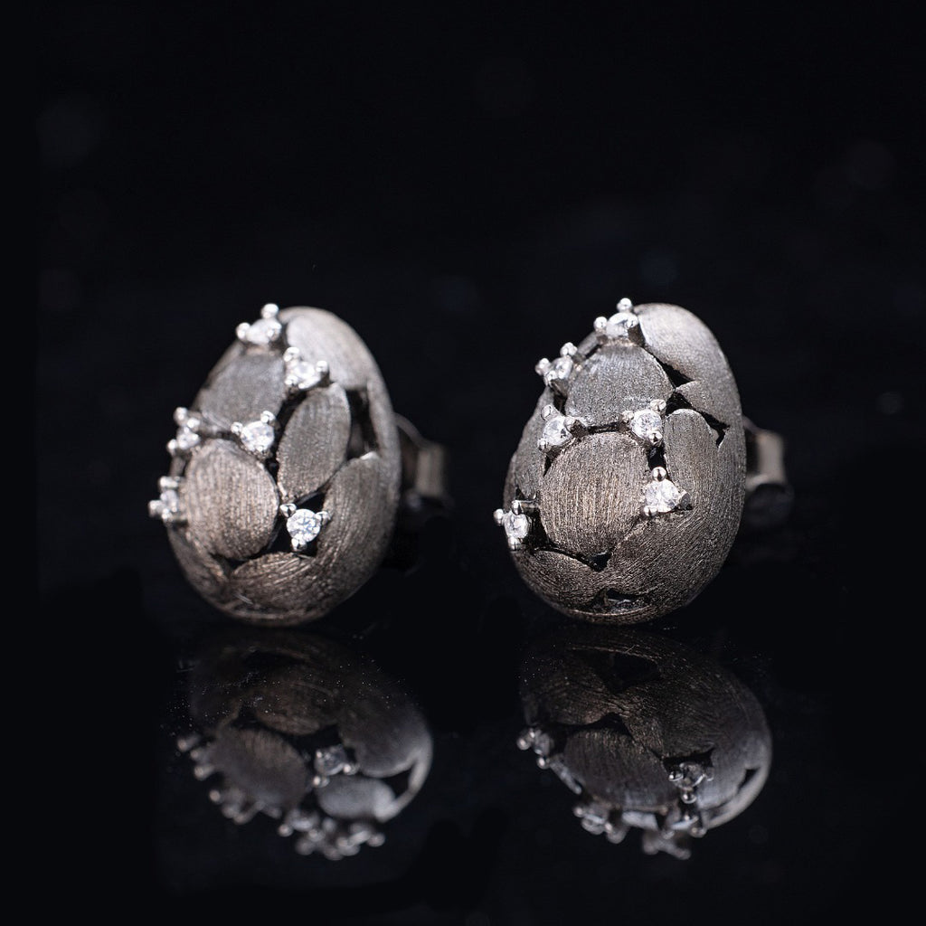 Brushed Egg Earrings 6238