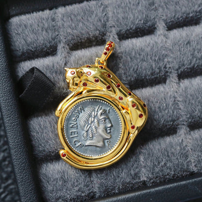 Pendentif léopard pièce de monnaie romaine 6353