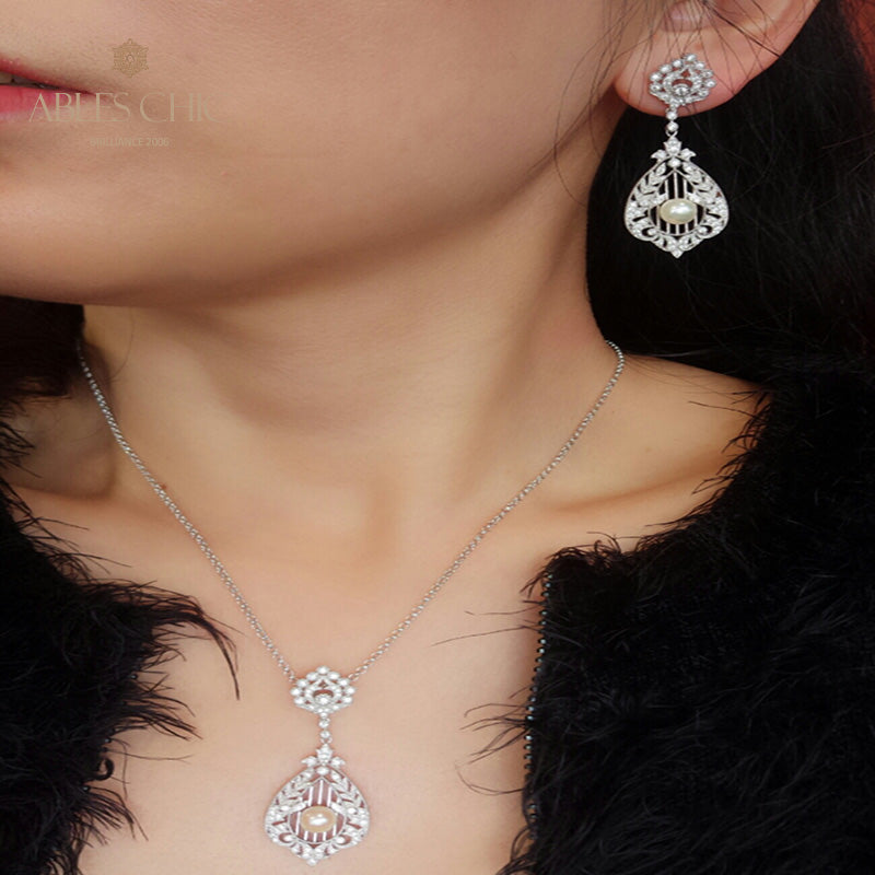 Floral Filigree Pearl Earrings 6367