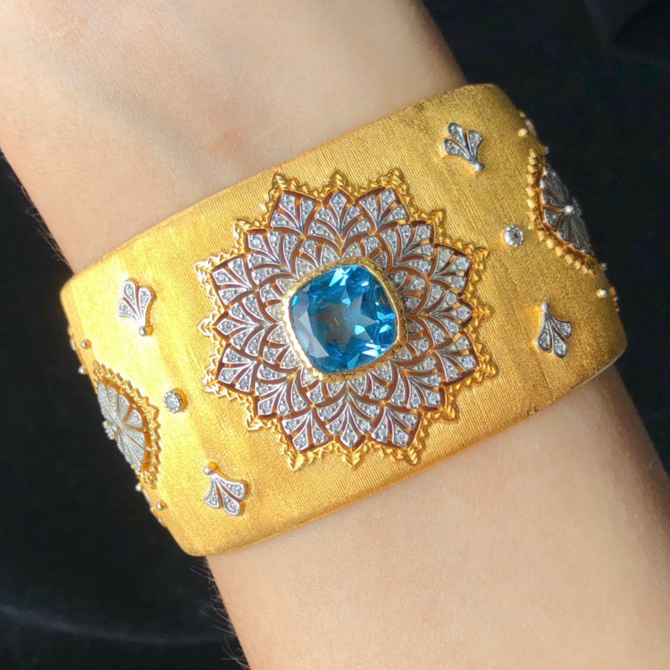 Natural Topaz Wide Bangle 6387