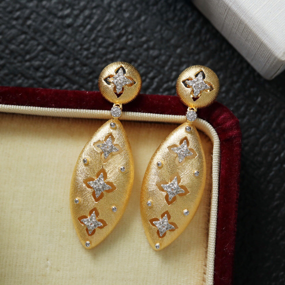 Starry Fretwork Long Earrings 6411