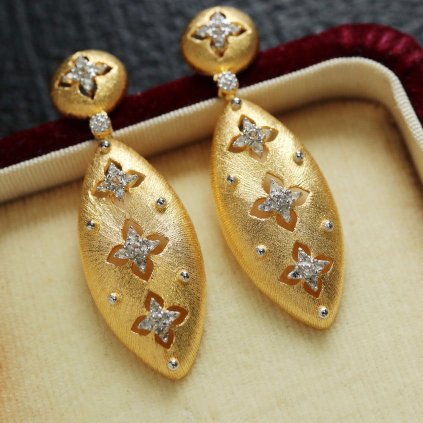 Starry Fretwork Long Earrings 6411