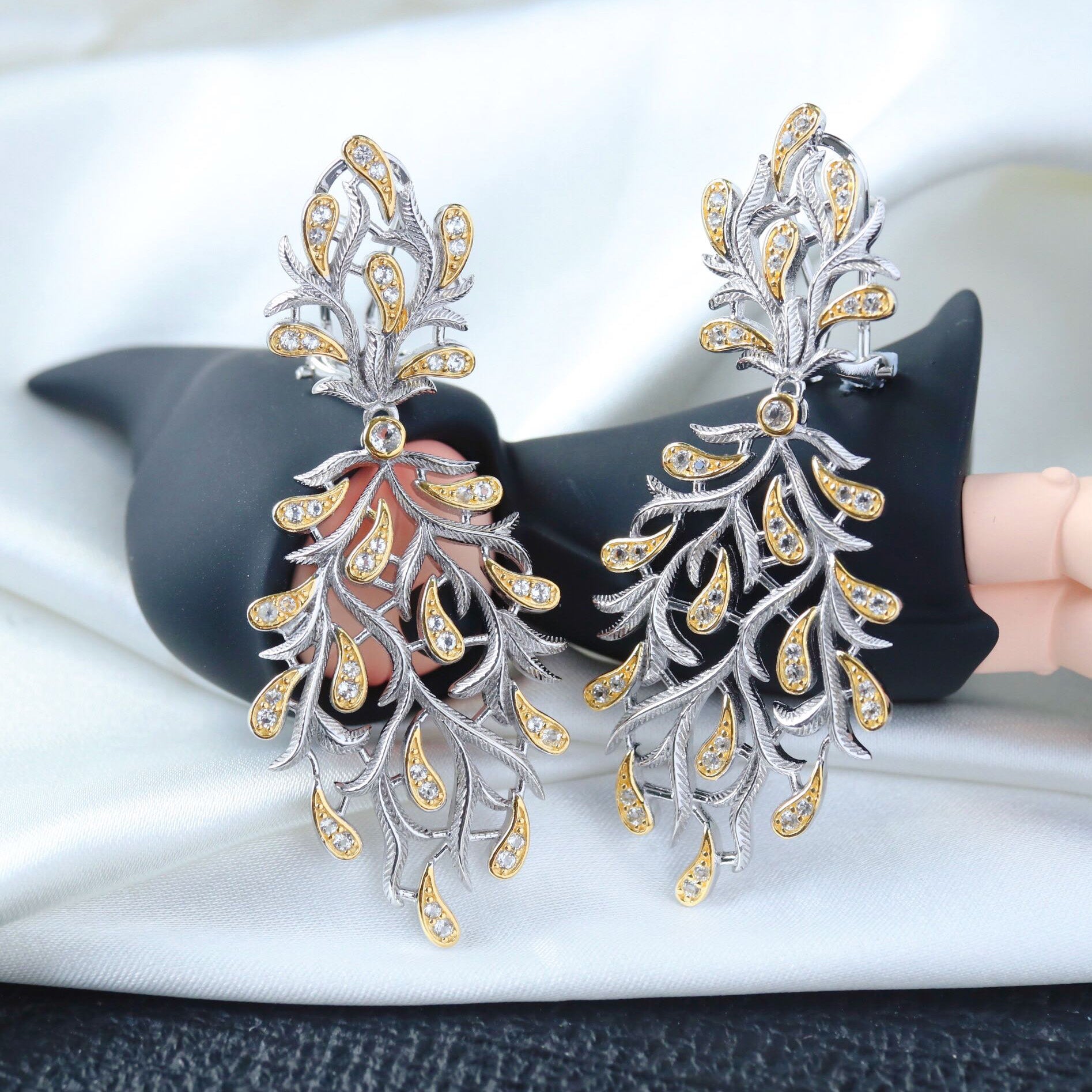 Filigree Floral Earrings 6422