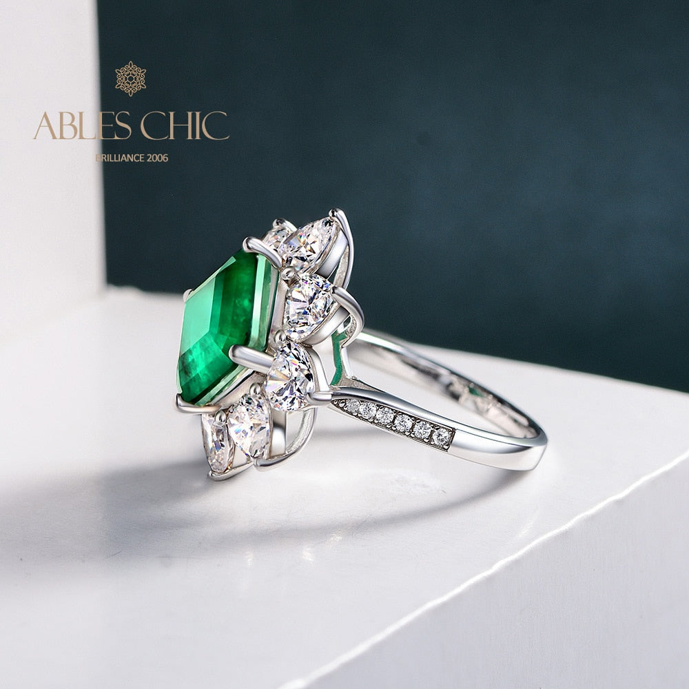 Lab Emerald Flower Ring R0883