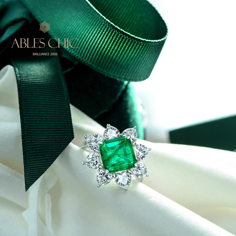Lab Emerald Flower Ring R0883