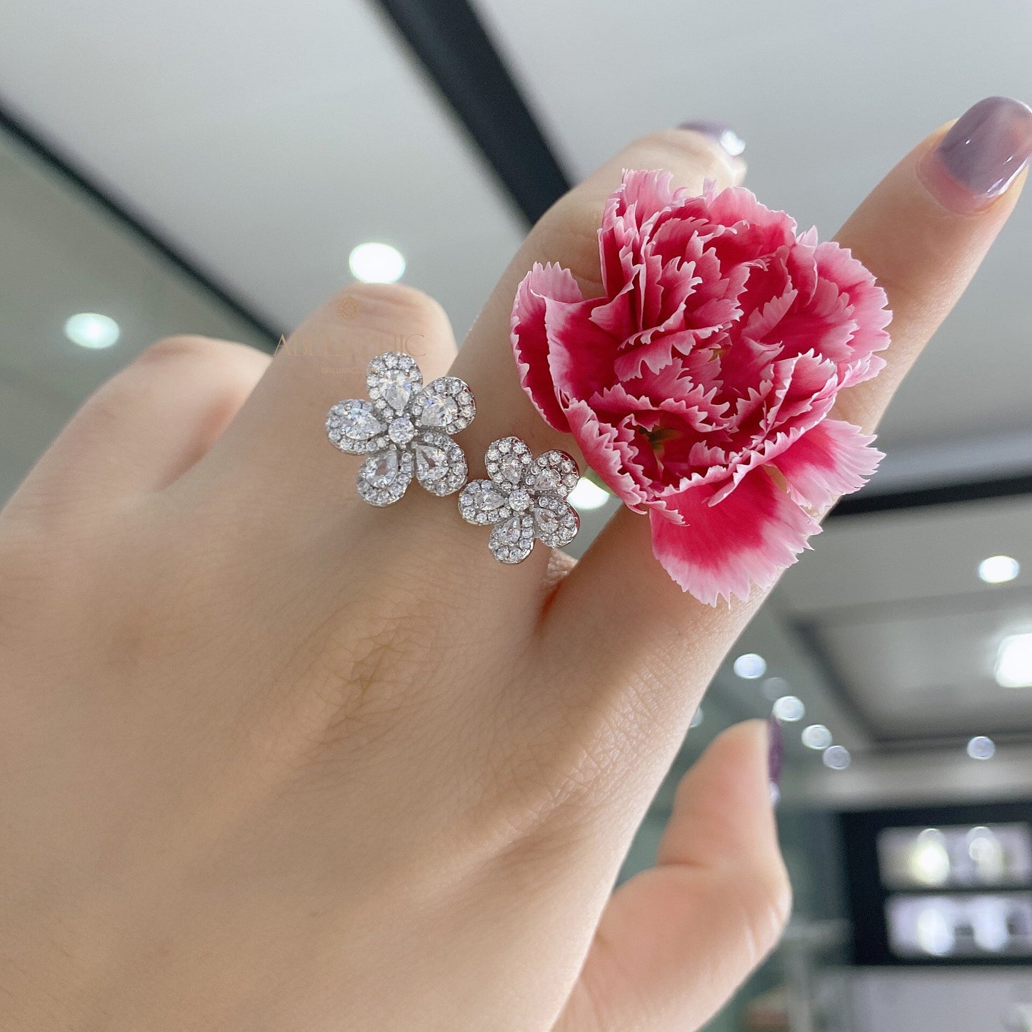 Bague Ouverte Pavée Fleurs R1378