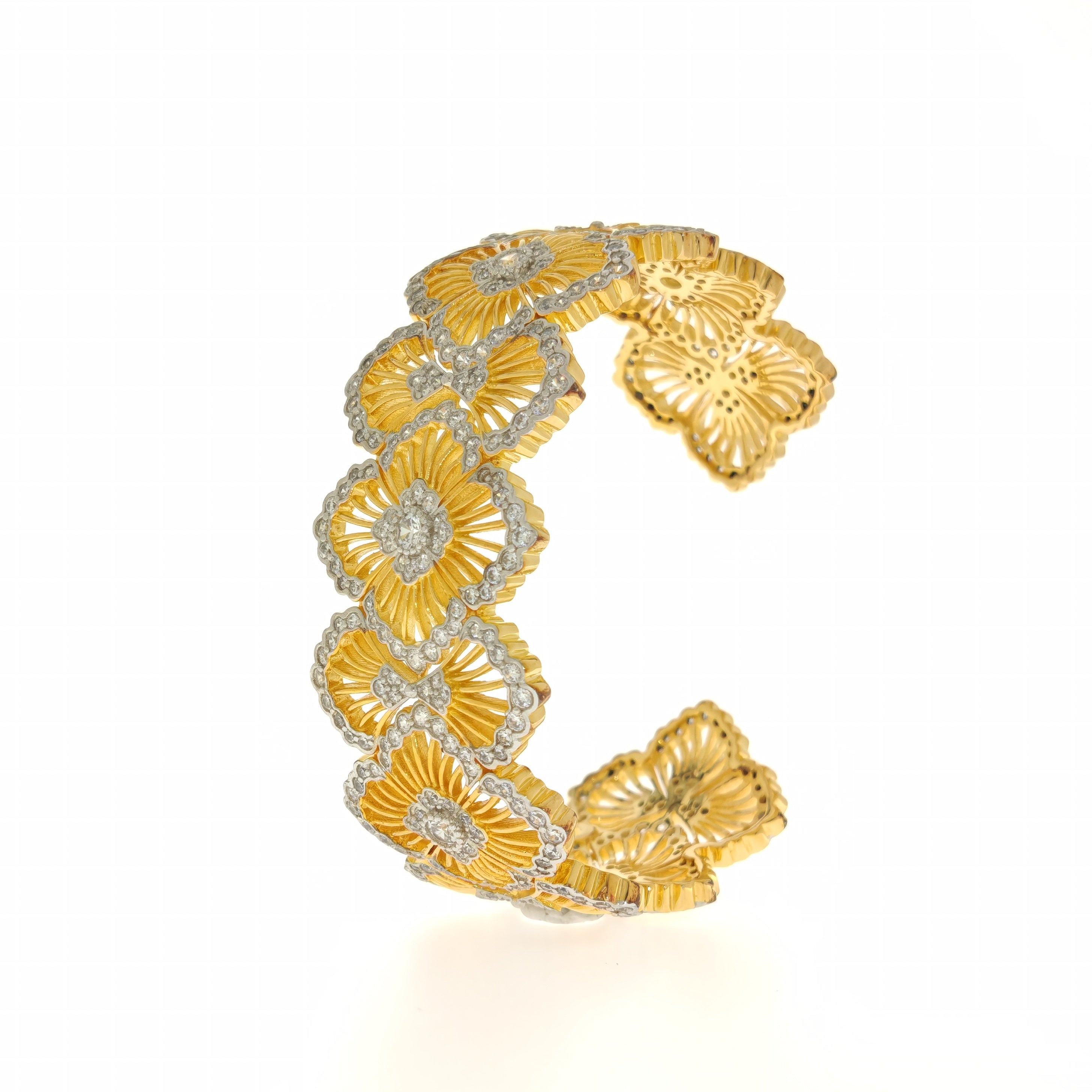 Iconic Floral Bracelet