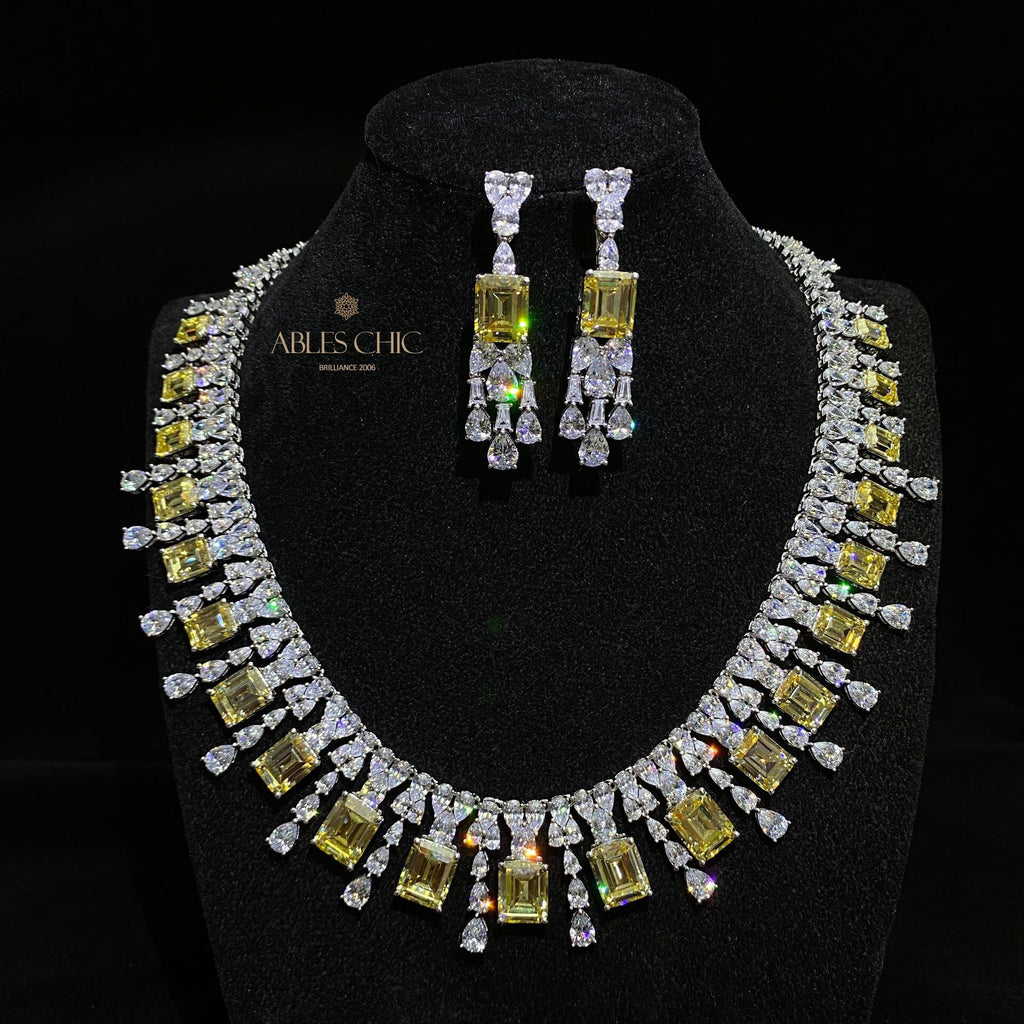 Sphene Wedding Garland Necklace P0694