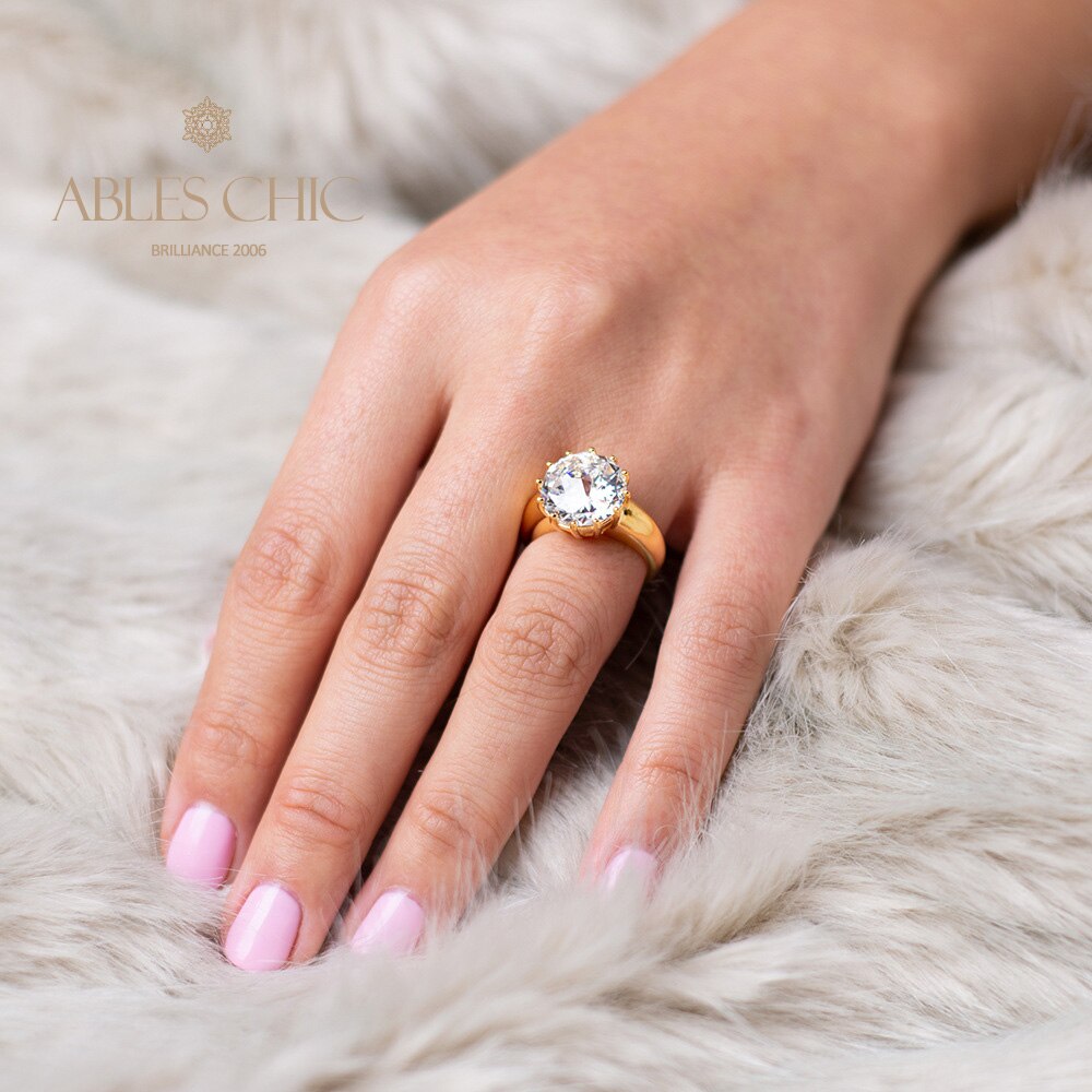 Solitaire Engagement Ring R0309
