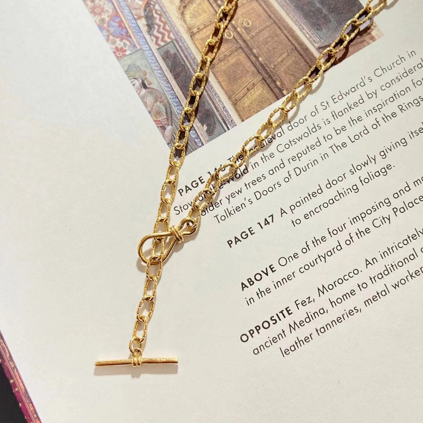 Dapped Pattern Cable Chain Necklace