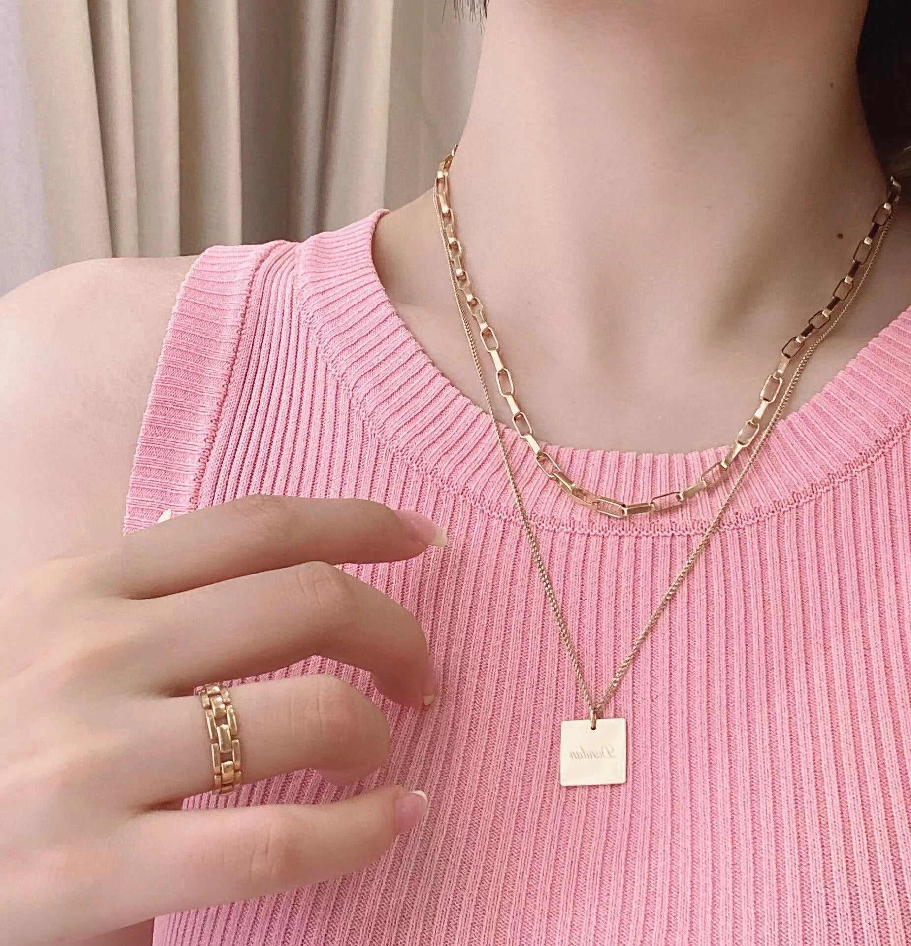 Thick Elongated Chain Necklace