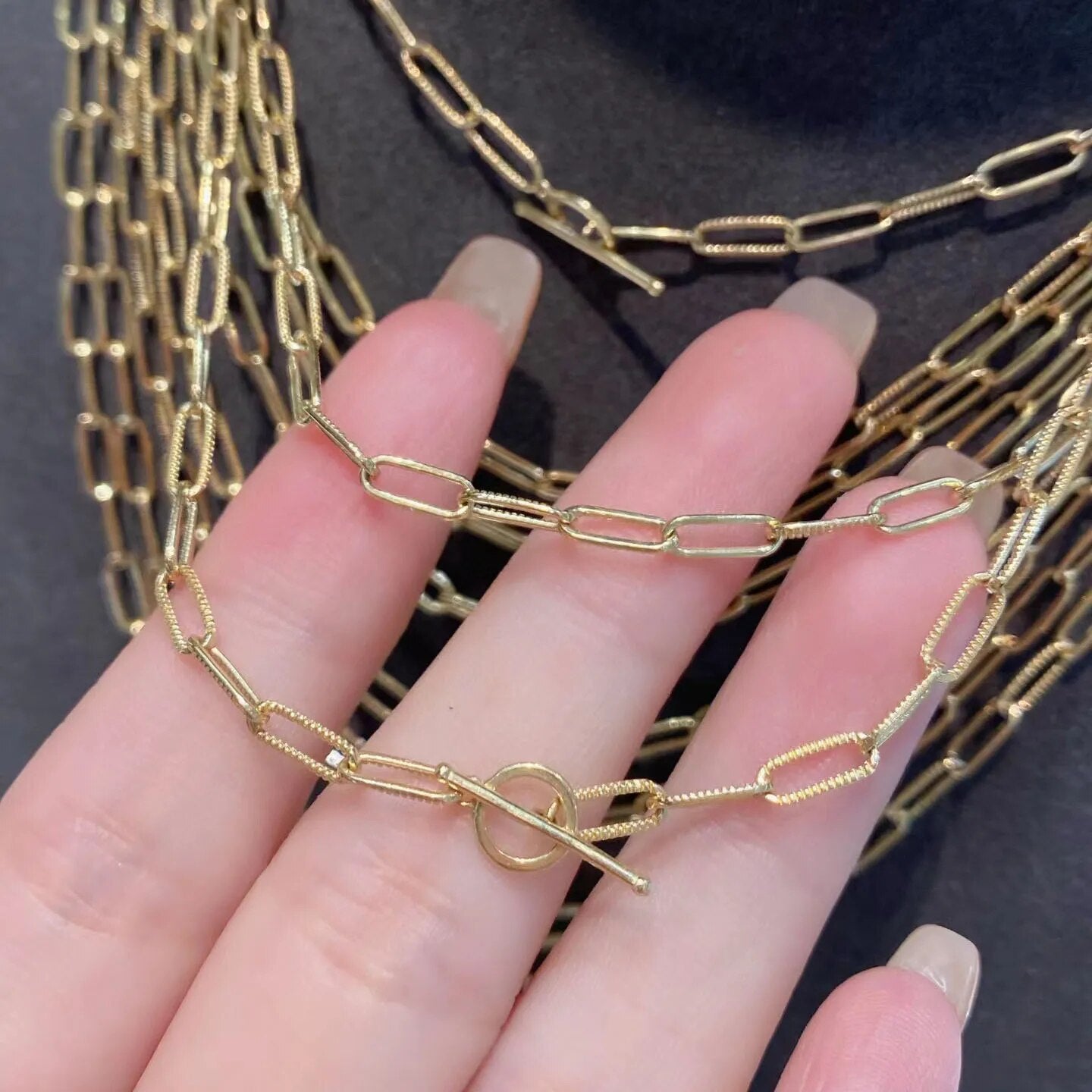 Knurled Drawn Chain T-bar Necklace