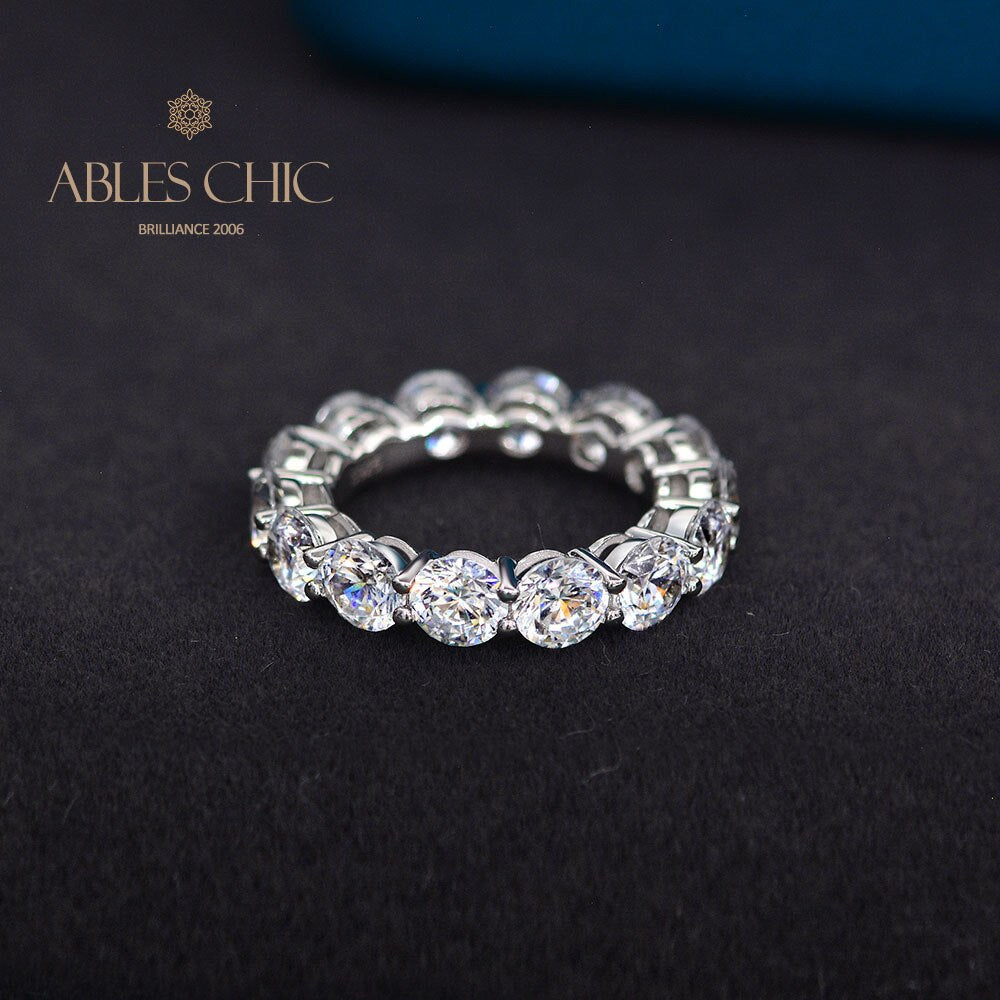 Diamonds Infinity Band Ring R1568