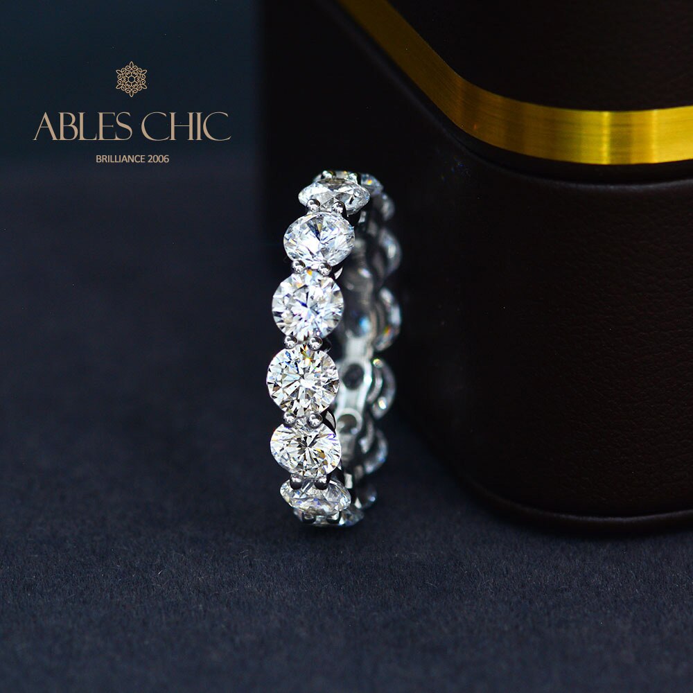 Diamonds Infinity Band Ring R1568