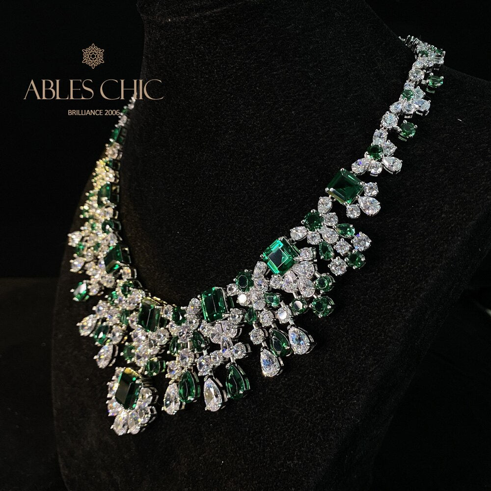 Emerald Chanderlier Brides Necklace P0633