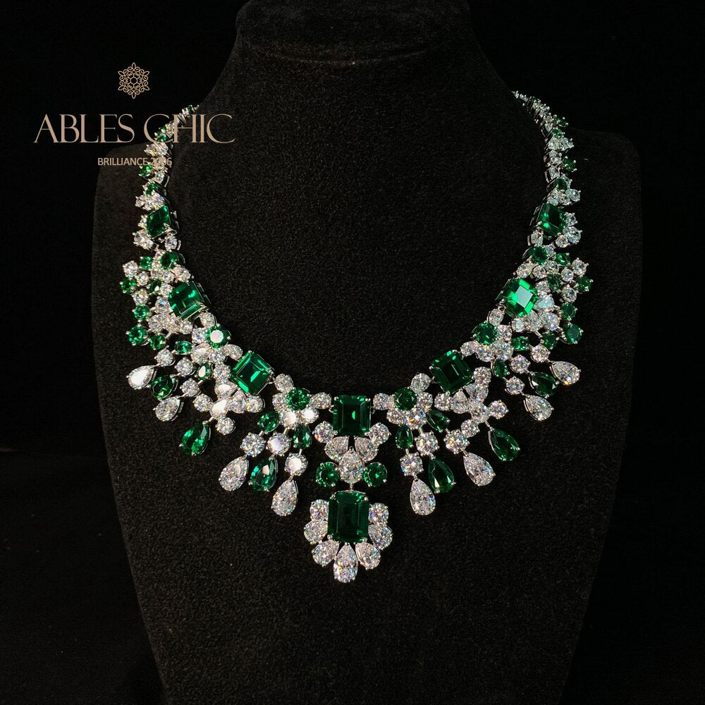 Emerald Chanderlier Brides Necklace P0633