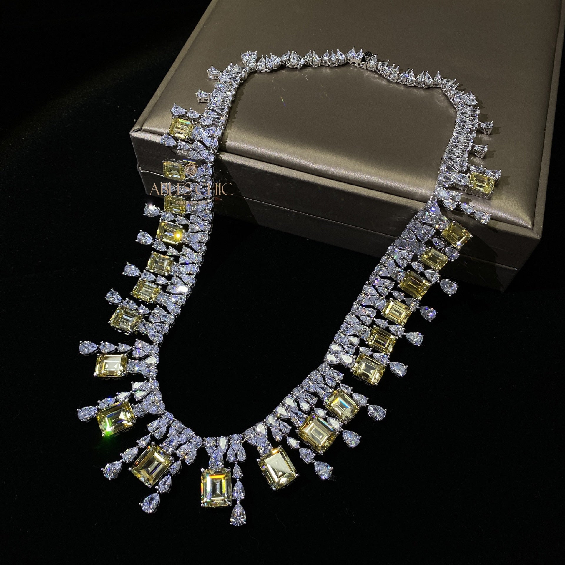 Sphene Wedding Garland Necklace P0694
