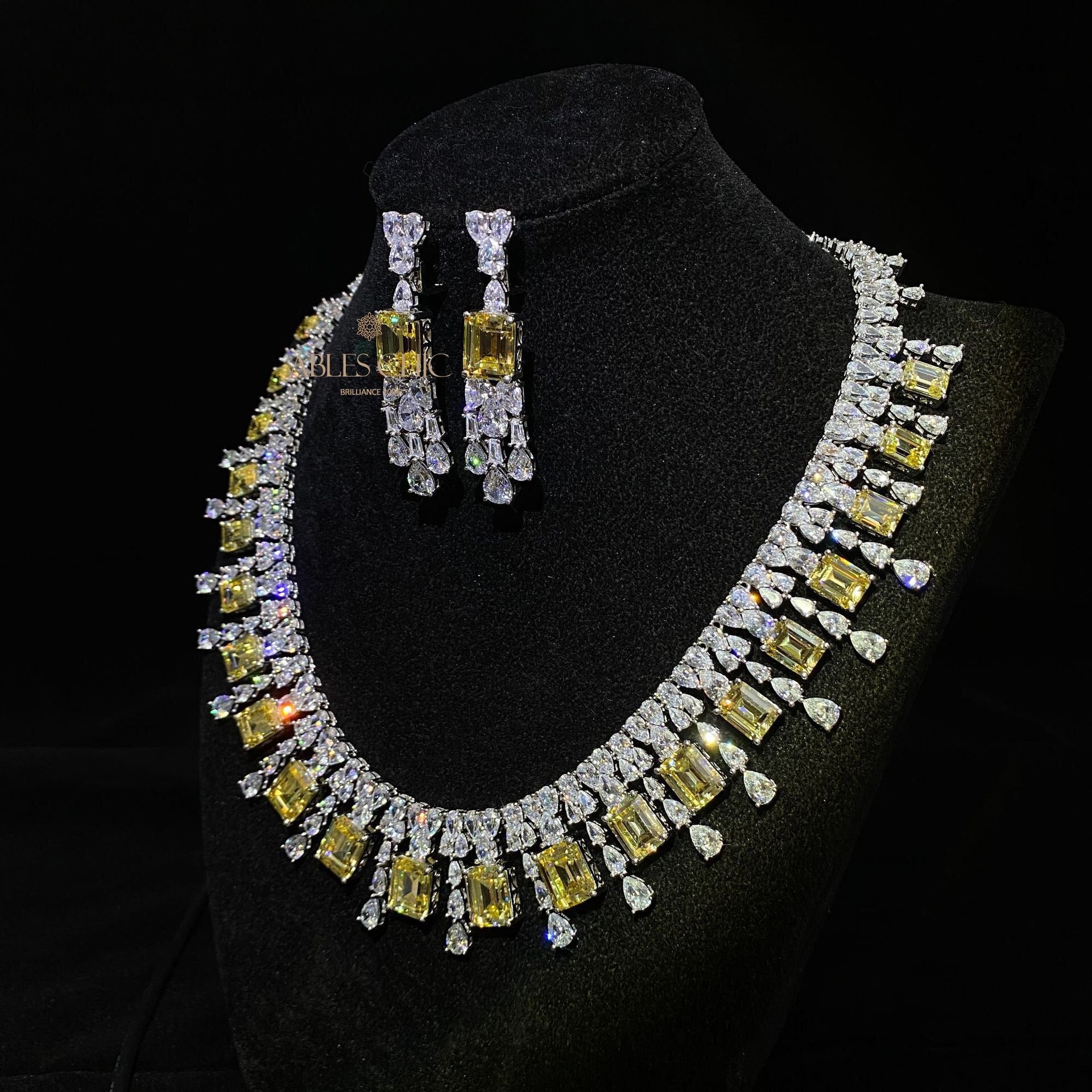 Sphene Wedding Garland Necklace P0694