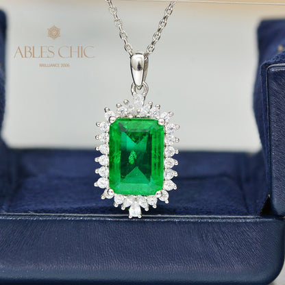 Lab Emerald Royal Necklace B0337