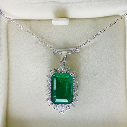 Lab Emerald Royal Necklace B0337