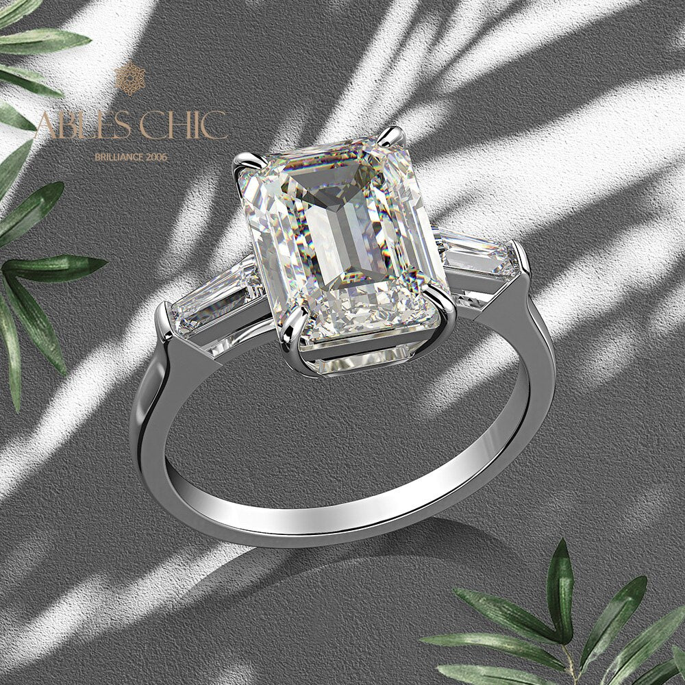 Emerald Cut Sqaure Engagement Ring R0895