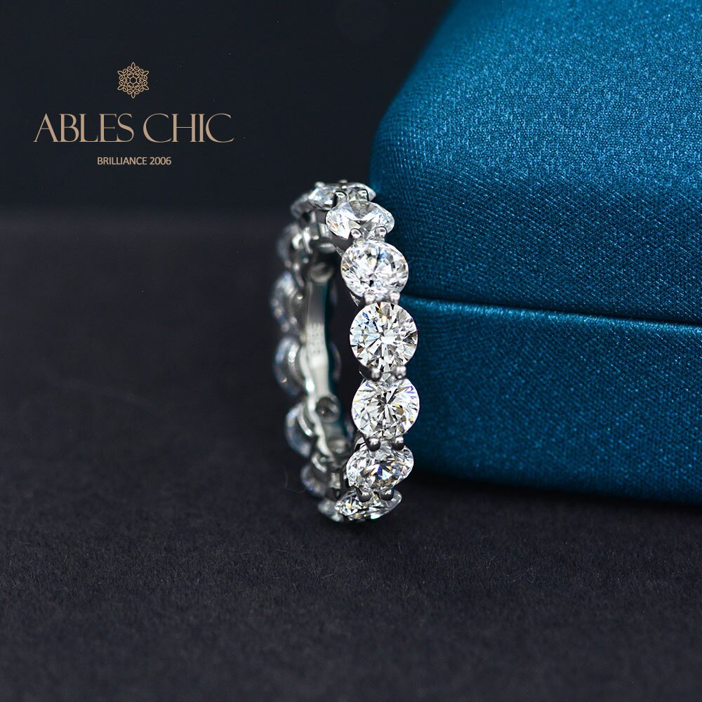 Diamonds Infinity Band Ring R1568