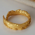 Abstract Matt Pattern Ring R179