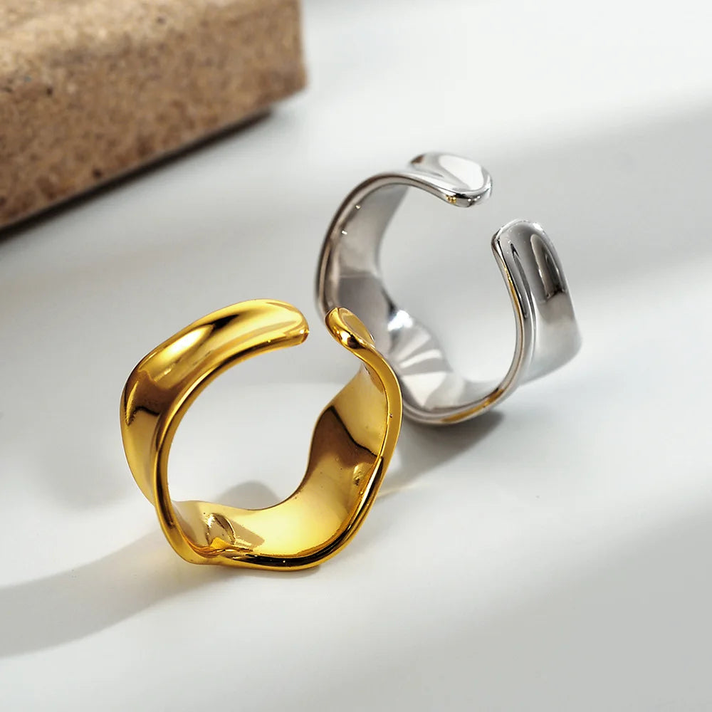 Abstract Wide Thick Ring R1045